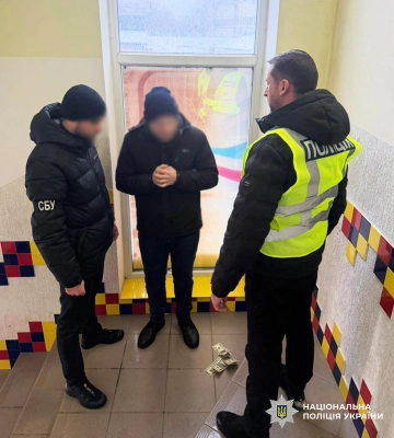 Хабар за дозвіл на будівництво - на Житомирщині посадовцю повідомлено про підозру