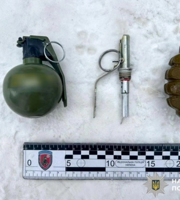 У Рівному затримали молодика з гранатами у рюкзаку