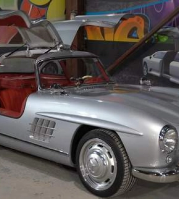 Украинские мастера воссоздали исторический Mercedes 300 SL Gullwing