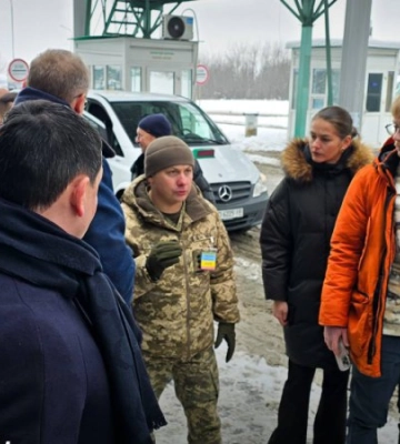 ДПСУ: у пункті пропуску «Ужгород» відкрили пішохідну смугу руху