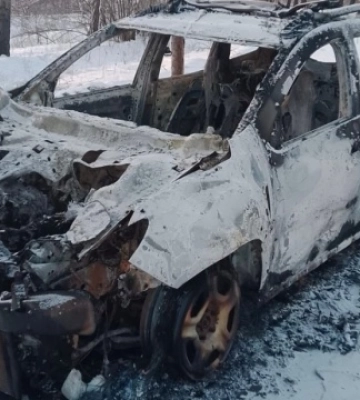 Російський дрон влучив в авто поліціянтів під час евакуації на Харківщині