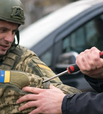 В Ізмаїлі під час заходів з оповіщення чоловік напав на військових ТЦК та СП