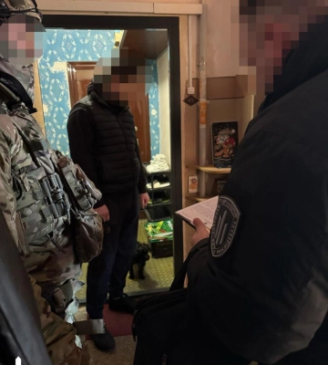 У Харкові злочинне угруповання вимагало гроші у наркозалежних