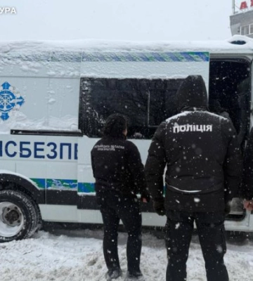 Корупція на перевезеннях: на Хмельниччині інспектору Укртрансбезпеки оголосили про підозру