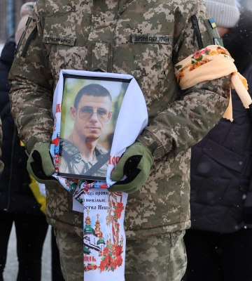 Уманська громада провела в останню путь захисника