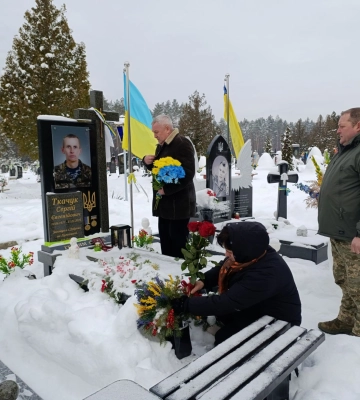 Водій однієї з міськрад Волині на Рівненщині допомагав чоловікам тікати з країни