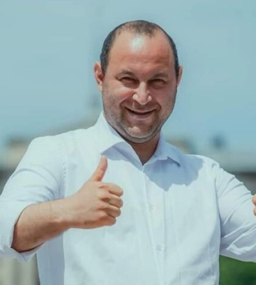 50 мільйонів за двох нардепів. Серед тих, хто вносив заставу, є компанія, що допомогла ексвійськкому Борисову — Схеми