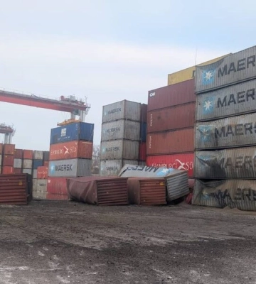 В одесском порту баллистика РФ задела мальтийское судно, ранен моряк. Фото