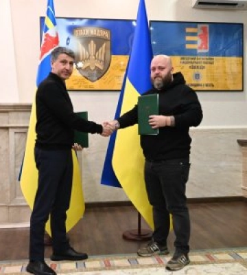 Закарпатська та Луганська ОВА підписали меморандум про співпрацю
