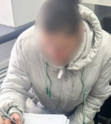 У Рівному жінка пошкодила портрети загиблих Героїв — їй оголосили підозру