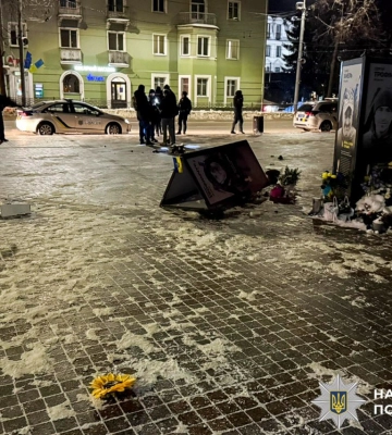 У Рівному затримали жінку, яка здійснила наругу над пам’яттю Героїв