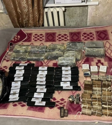 ПЗРК, кулемети та сотні дронів: ДБР затримало військового на Донеччині (ВІДЕО)