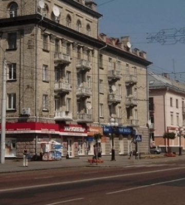 Водій, який у Луцьку на переході збив двох людей, отримав 850 гривень штрафу