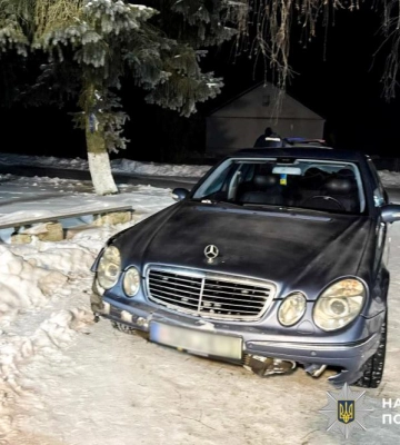 На Рівненщині п’яний водій пропонував поліцейським 100 євро хабаря