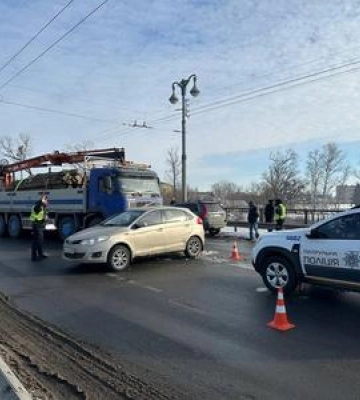 ДТП поблизу Південного вокзалу у Полтаві: рух транспорту ускладнений