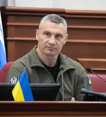 Кличко доручив усунути недоліки з прибиранням снігу в Києві до кінця дня