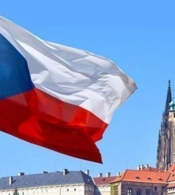 В Чехии возник политический спор по поводу передачи Украине истребителей