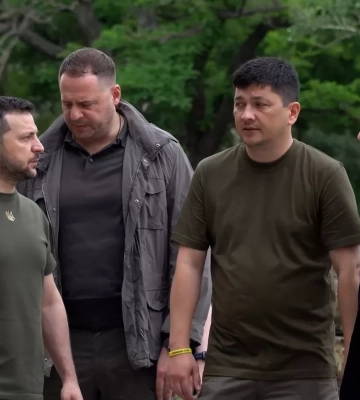 Після звільнення Єрмака позиції Зеленського значно покращилися, — Кім