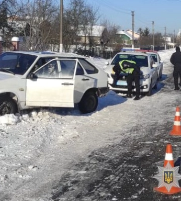 На Львівщині водій «дев’ятки» збив пішохода