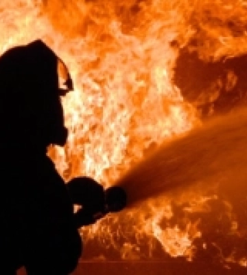Росіяни вночі вдарили по багатоповерхівці та енергооб'єктах на Одещині
