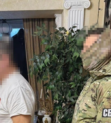 СБУ та ДБР затримали на Харківщині правоохоронця за підозрою у вимаганні грошей за ухилення від мобілізації