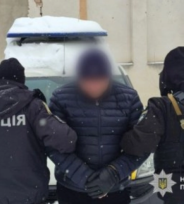 $13 тисяч за «дорогу в обхід»: на Закарпатті викрили канал незаконного переправлення чоловіків за кордон
