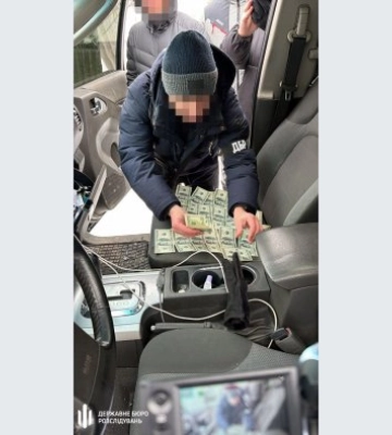 На Одещині заступник командира навчального центру за гроші сприяв ухиленню військових від служби ‒ ДБР