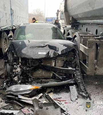 ДТП на Лубенщині в якій травмувався чоловік: легковик Kia Optima зіткнувся із Renault Master