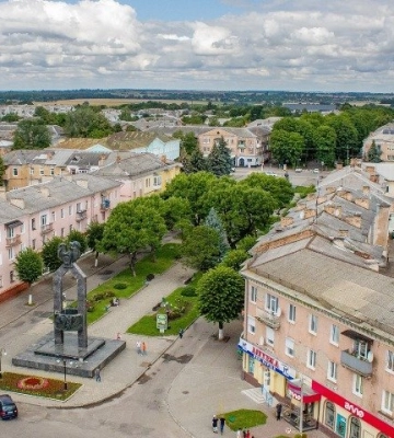 Місто на Волині продає три комунальні ділянки за 2 млн