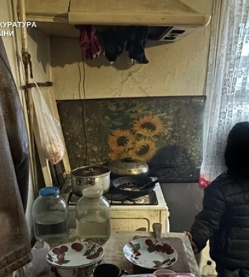 Діти жили в пеклі: у Луцькому районі батьки морили голодом малюків 