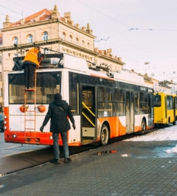 У Луцьку провели в останню дорогу військового Івана Прокопця