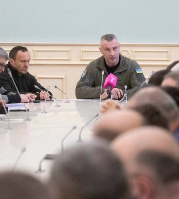 У Києві без тепла після обстрілу залишаються 4 тисячі будинків - Кличко