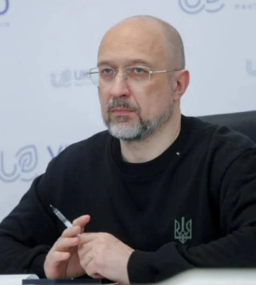 Коли почнуть повертати тепло в будинки жителів Києва — відповідь Дениса Шмигаля