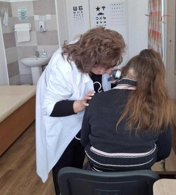 Під час виїзного прийому медики виявили випадки меланоми та раку шкіри на Рівненщині