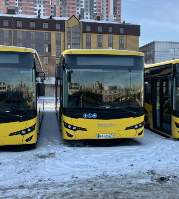 Київ випускає на маршрути ще 20 нових автобусів
