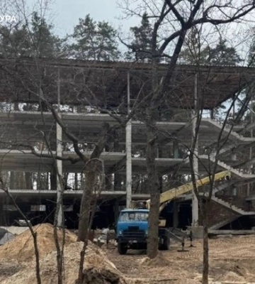 Під Харковом підприємець намагався незаконно збудувати готель — прокуратура