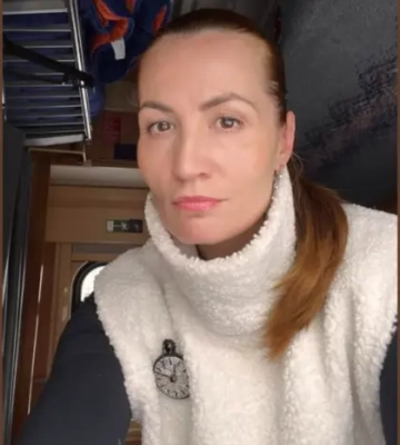 «Іноді ок ходити з немитою головою». Нардепка Стефанишина описала побут під час блекаутів