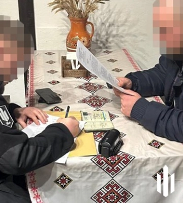 На Дніпропетровщині прикордонник організував збут наркотиків