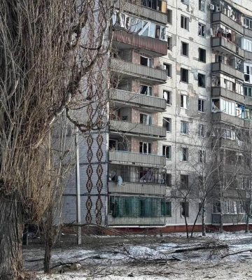 Рашисти завдали авіаудару по Краматорську — загинула жінка
