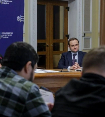 Шмигаль розповів про рішення, які дозволять Києву перейти від екстрених відключень до жорстких, але прогнозованих графіків