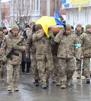 В Умані попрощалися із загиблим захисником (ФОТО)