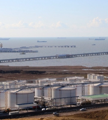 Генштаб подтвердил поражение нефтяного терминала на Кубани и объектов ПВО в Крыму
