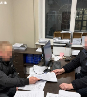 "Списував" військовозобов'язаних: працівнику ТЦК на Миколаївщині повідомили про підозру