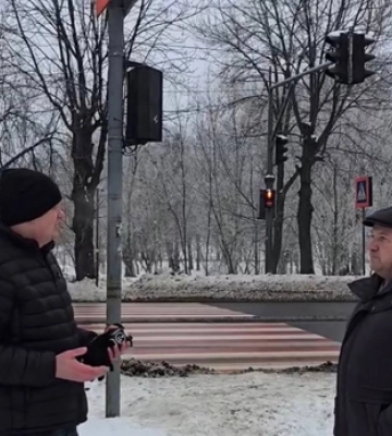 На вулиці Набережній у Луцьку переналаштують «швидкий» світлофор: що зміниться (відео)