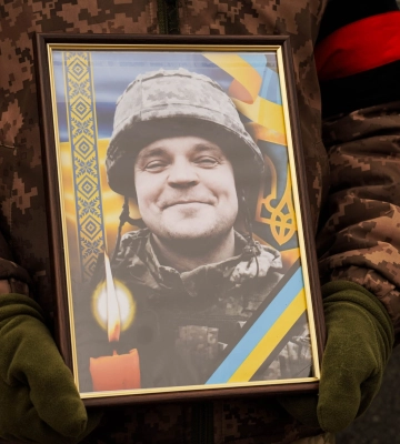 Тячів попрощався із Захисником України Олександром Томишинцем