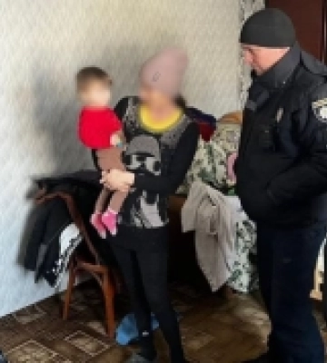 У селі на Волині  поліція та працівники служби у справах дітей відвідали сім'ї, які опинилися у складних обставинах