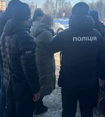 16 тисяч доларів за «інвалідність»: волинянка виготовляла фіктивні довідки для ухилянтів