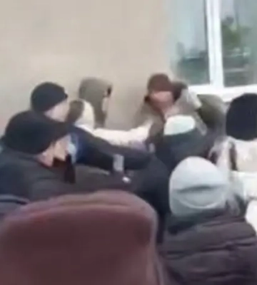 Керівника районних електромереж на Вінниччині побили під час мітингу
