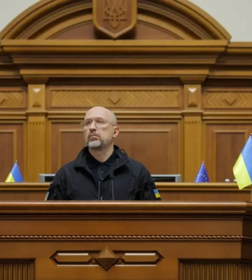 В Україні змінюють правила комендантської години: Шмигаль розповів, що дозволять