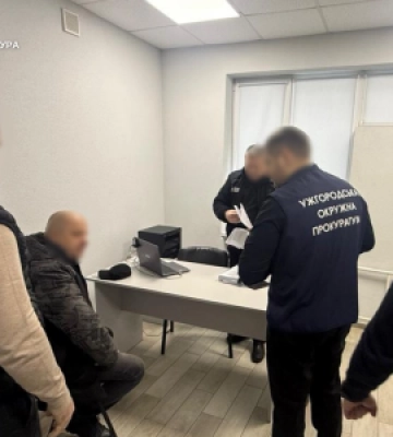 Підрядника аеропорту «Ужгород» підозрюють у привласненні майже 700 тисяч гривень